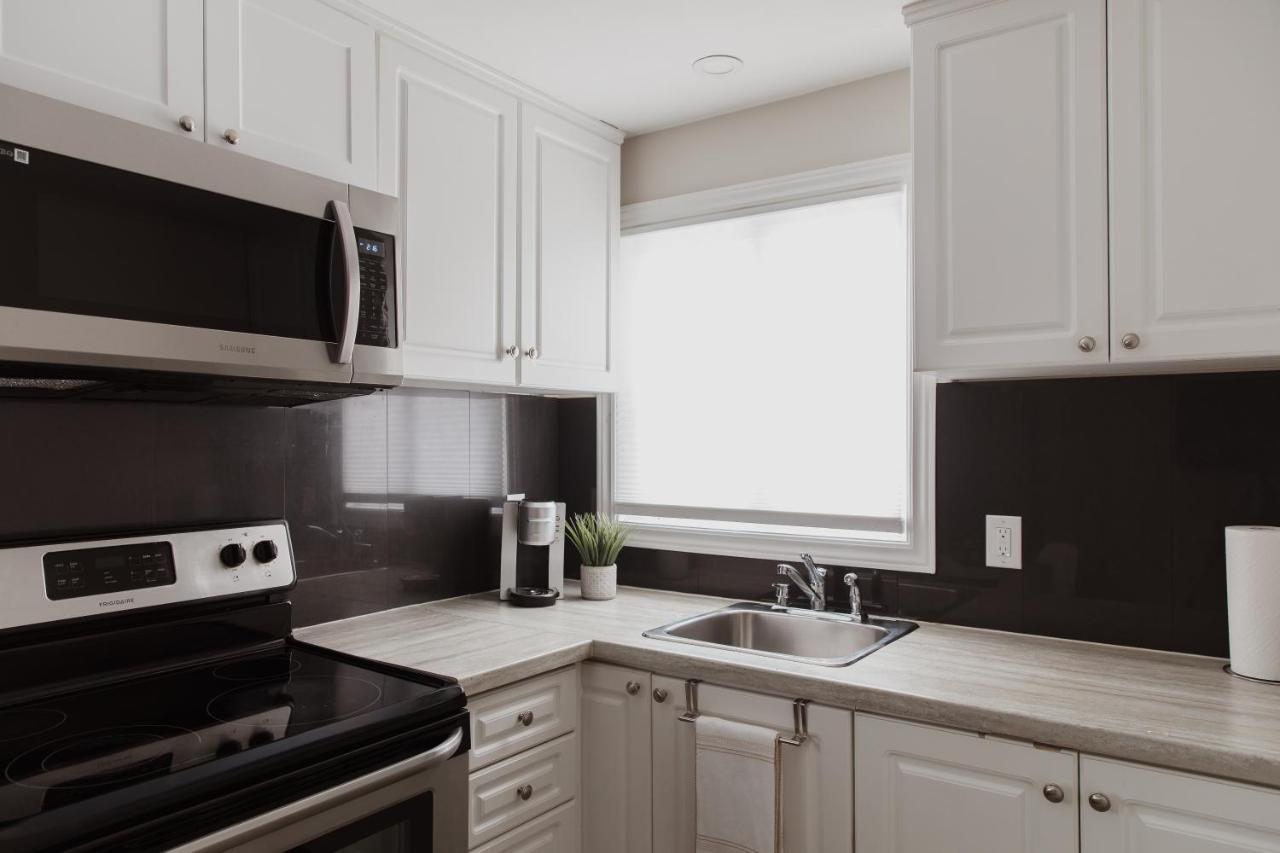 Modern, Luxurious Apartment Near Downtown Ottawa Exterior photo